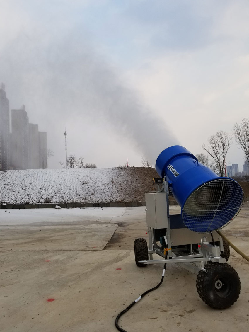 造雪機 造雪機