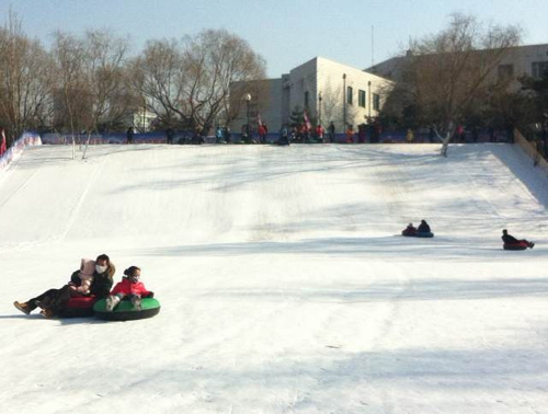 沈陽雪上嘉年華冰雪樂園 河北迪特旅游開發(fā)有限公司正式助力沈陽雪上嘉年華活動(dòng)